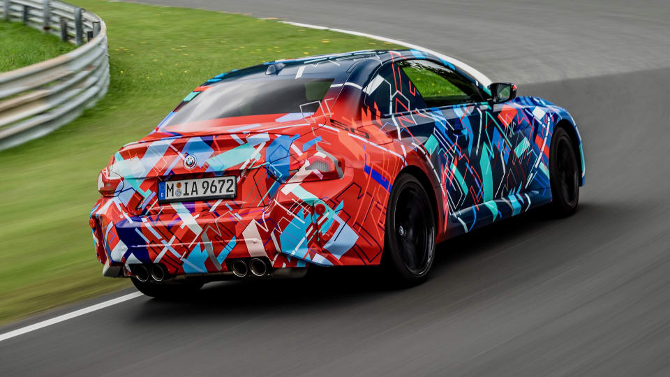 وێنەی دزەپێکراوی BMW M2 تەواو نوێ بڵاو دەبێتەوە